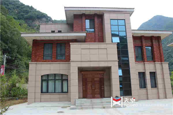 西安秦嶺別墅對(duì)開(kāi)入戶(hù)銅門(mén)，子母銅門(mén)